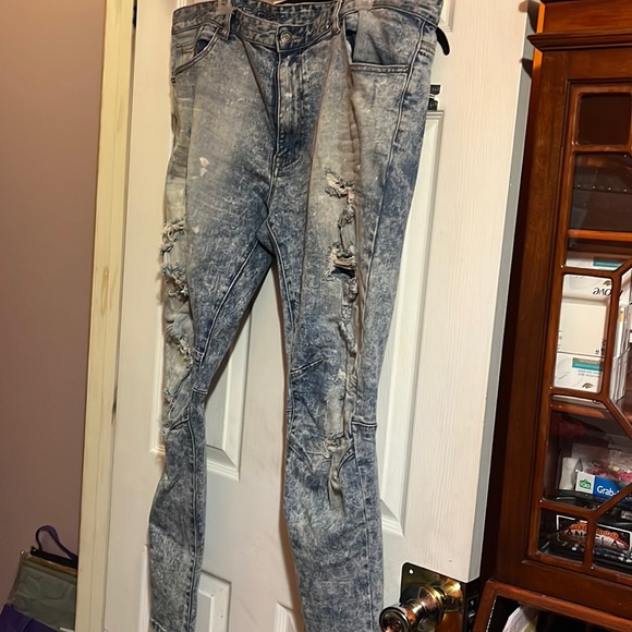 SMOKE RISE Jeans - Picture 1 of 8